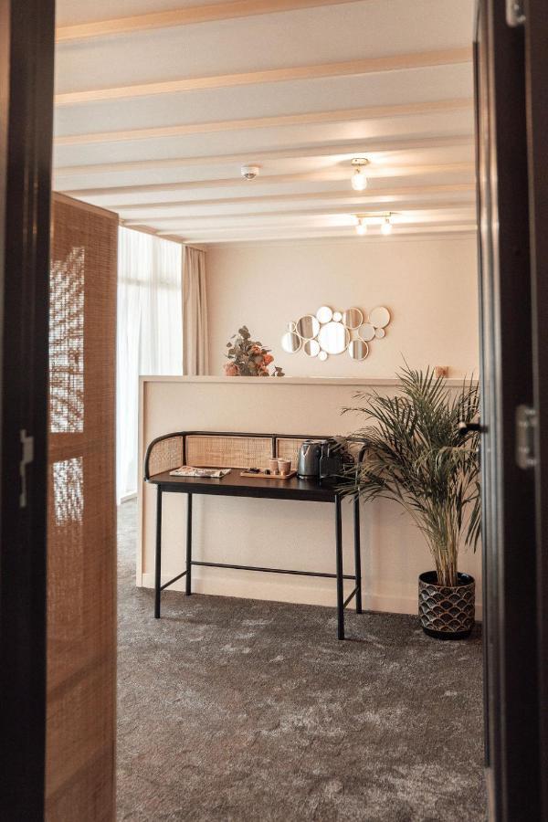 Hotel Bij Jacob 엔스헤데 외부 사진