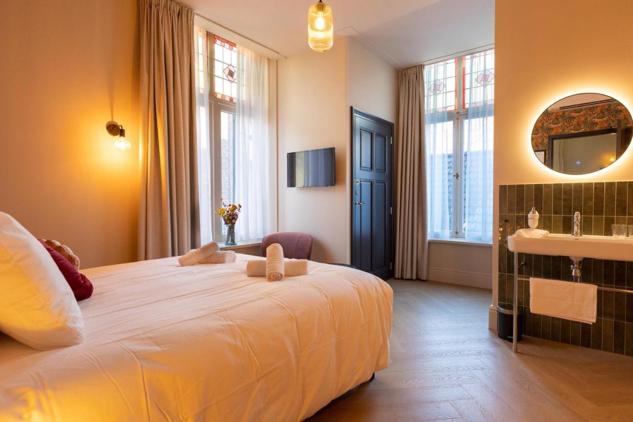 Hotel Bij Jacob 엔스헤데 외부 사진