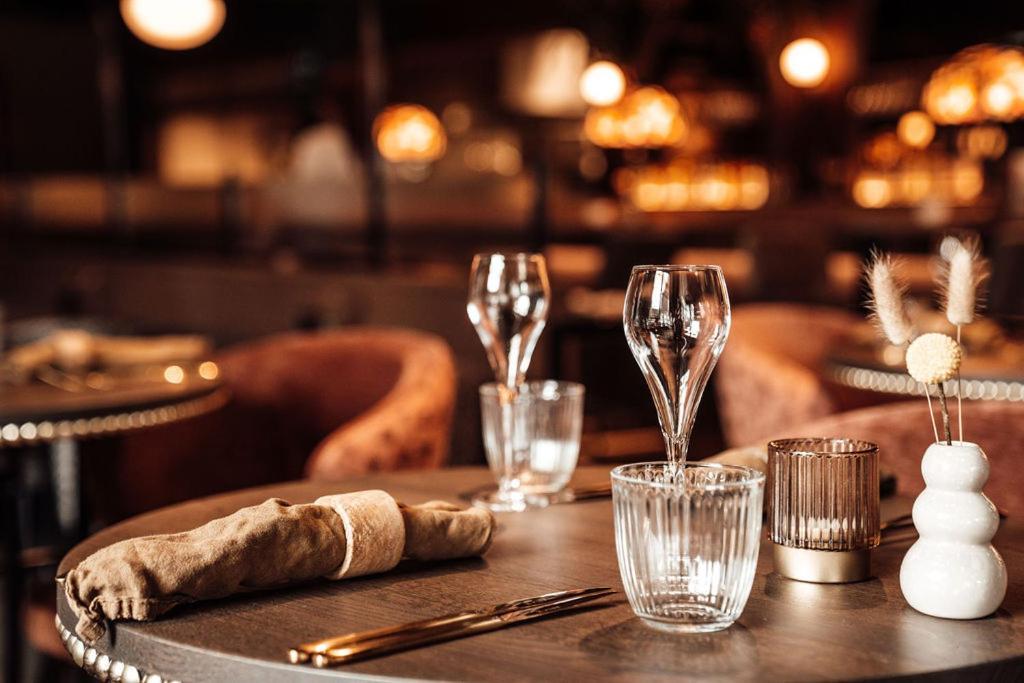 Hotel Bij Jacob 엔스헤데 외부 사진