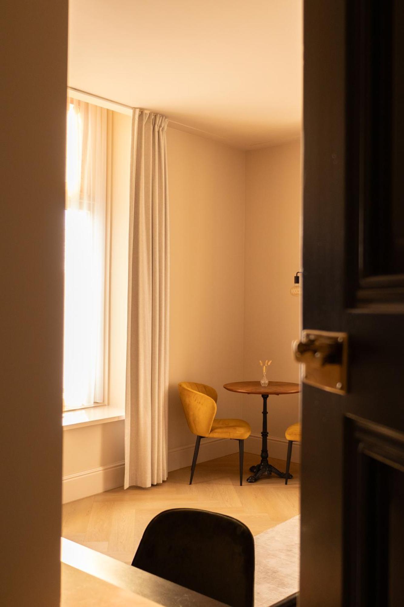 Hotel Bij Jacob 엔스헤데 외부 사진